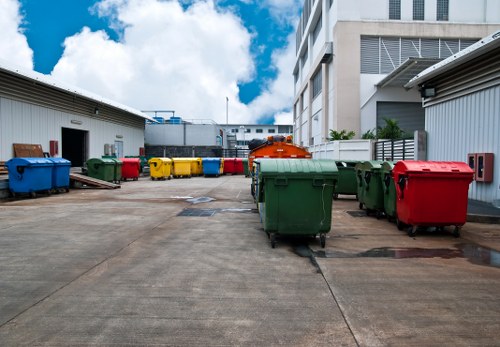 Organized home clearance process in Colindale