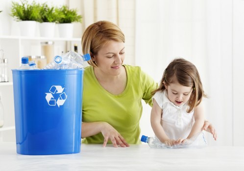 Safe and efficient waste removal process on a building site